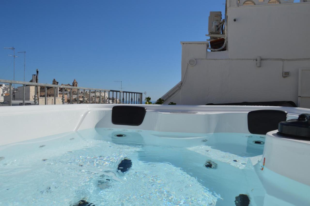 Ostuni 21Mqsuitehomes, Appartamento Con Mini Piscina Privata, Appartamenti Con Vasca Idromassaggio & Appartamenti Standard ออสตูนี ภายนอก รูปภาพ