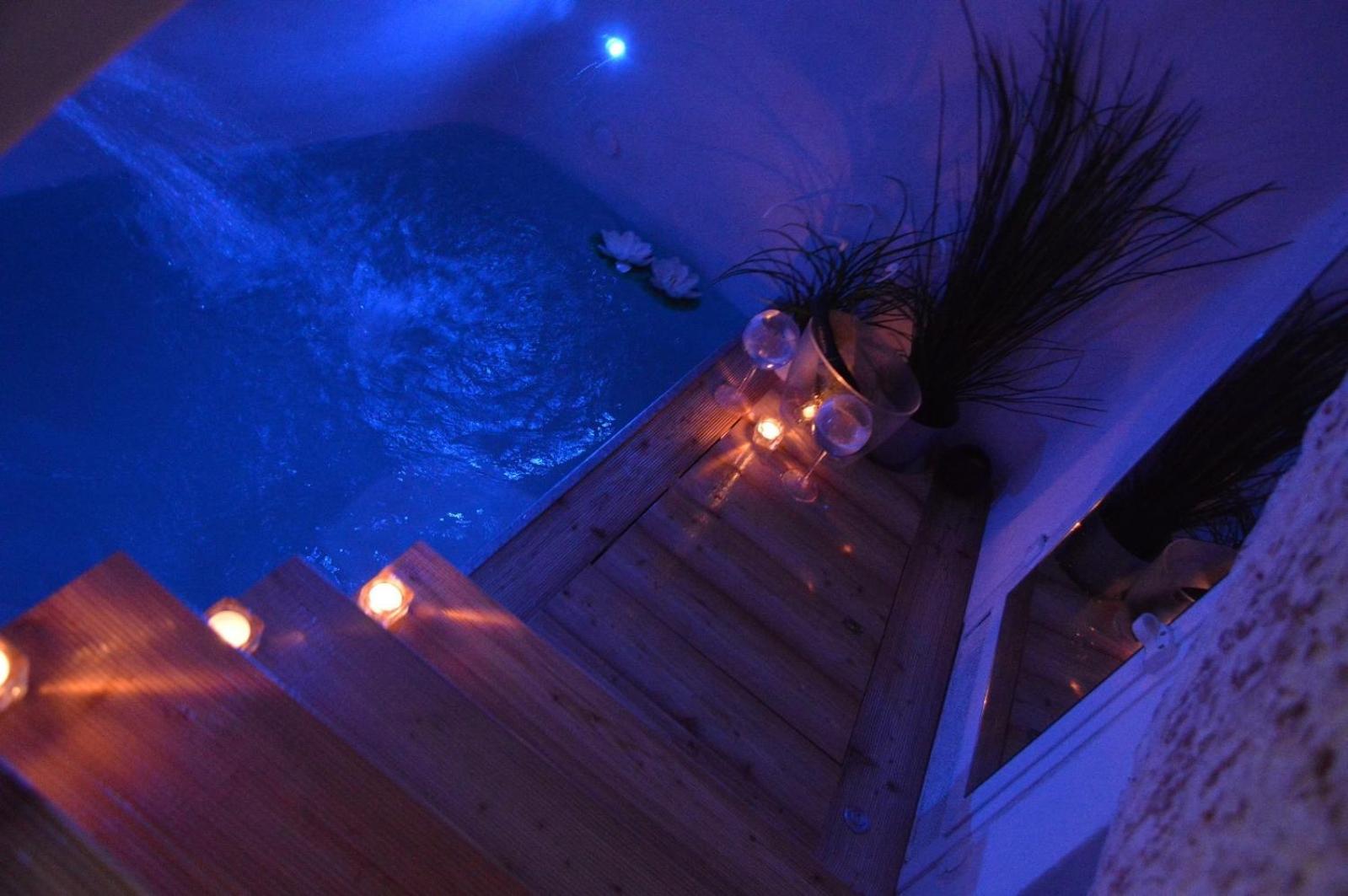 Ostuni 21Mqsuitehomes, Appartamento Con Mini Piscina Privata, Appartamenti Con Vasca Idromassaggio & Appartamenti Standard ออสตูนี ภายนอก รูปภาพ